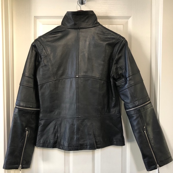 Women’s Medium Leather Jacket - Picture 2 of 4